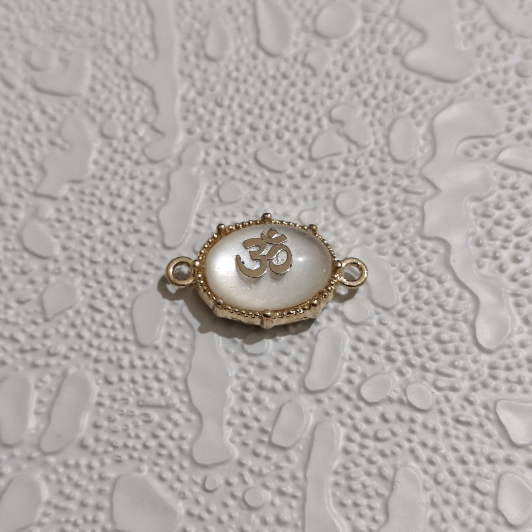 Small Om Rakhi Beads (White)