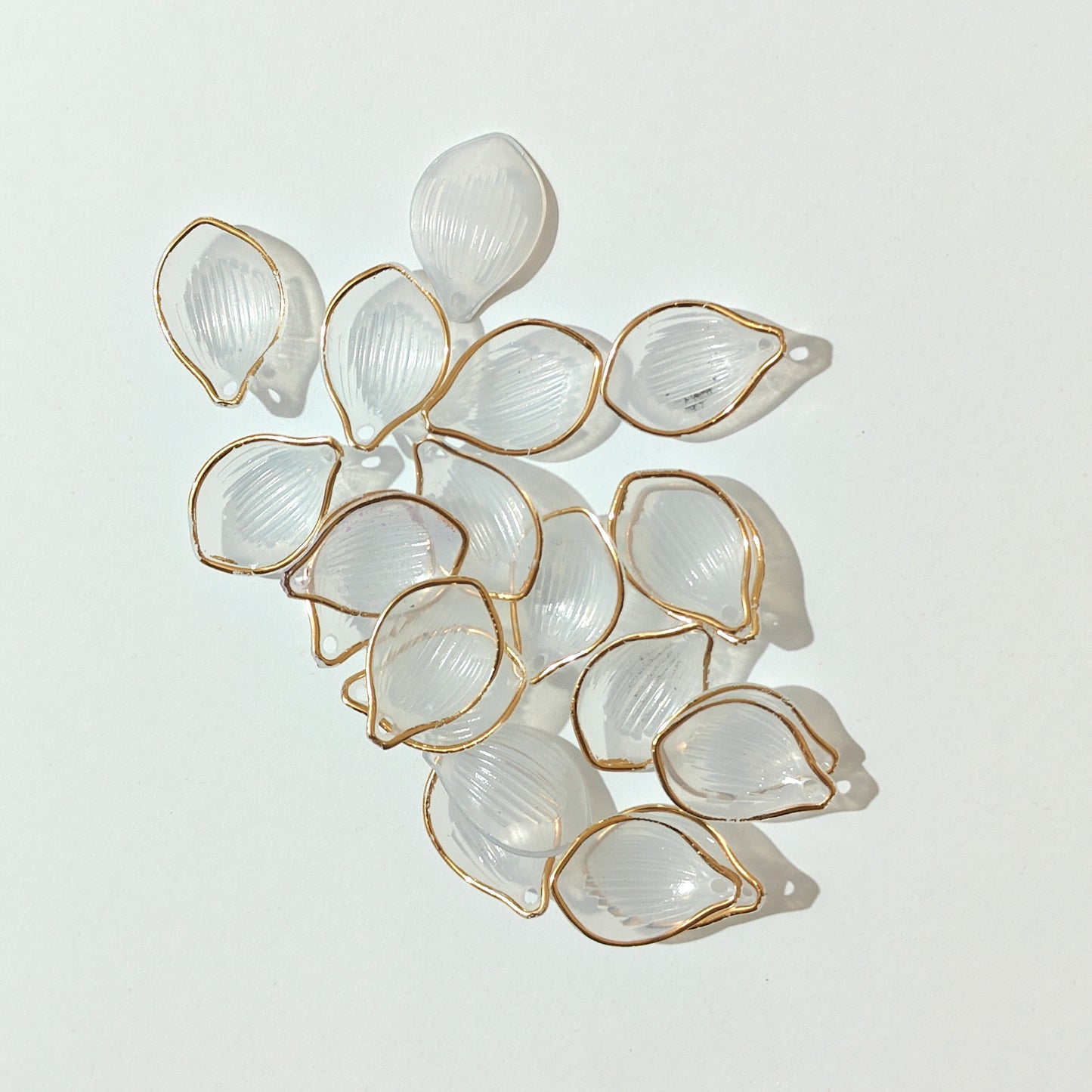 Artificial Flower Petals (20pcs)