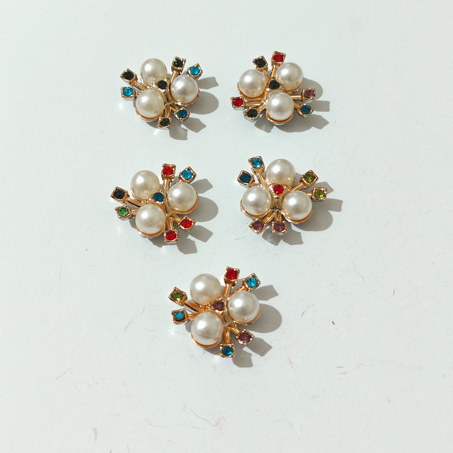 Multi Color Gold Flower Embellishment (5pcs)