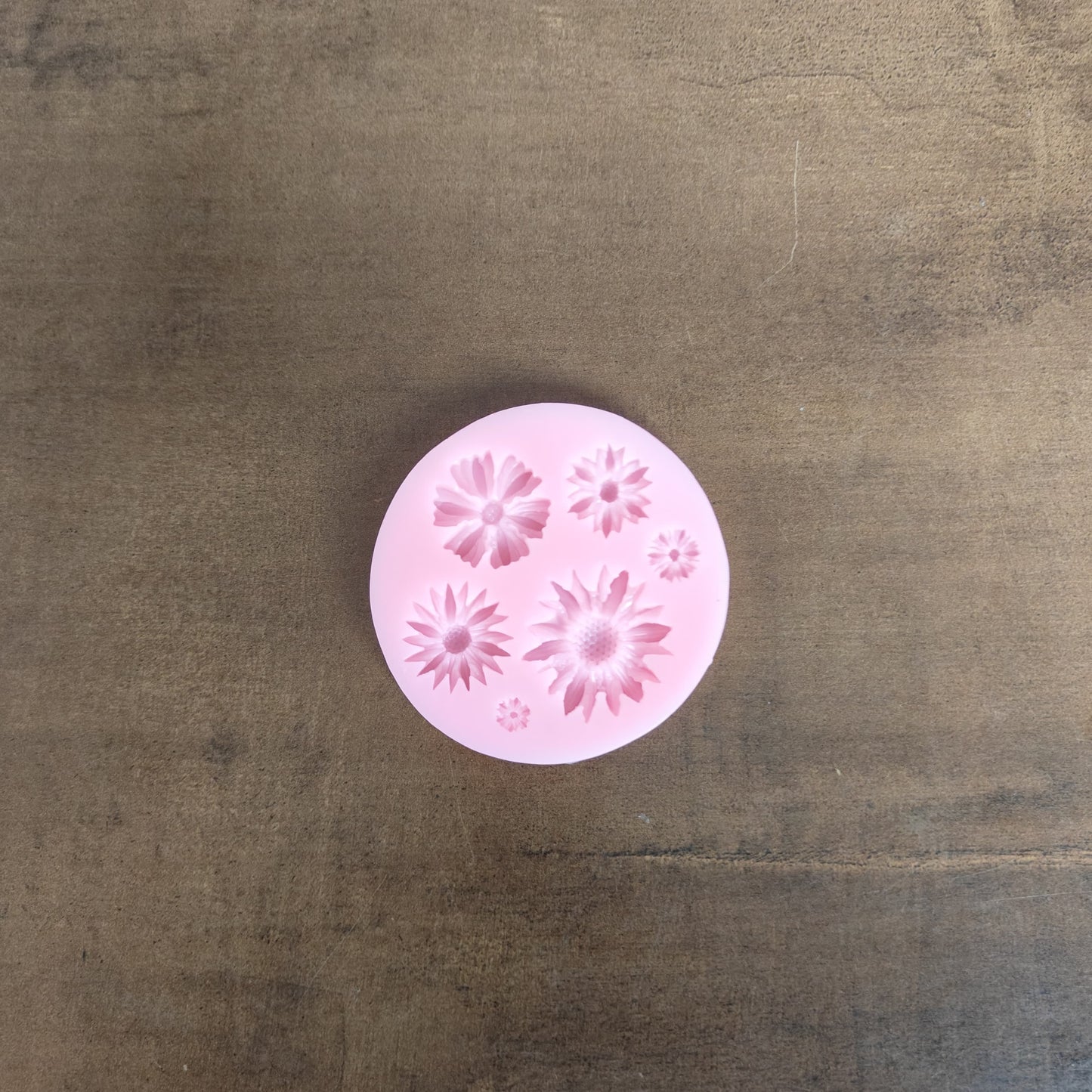 6 Cavity Flower Pink Mould