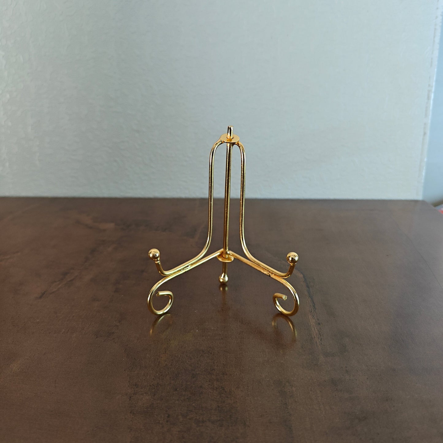 Gold Metal Folding Stand