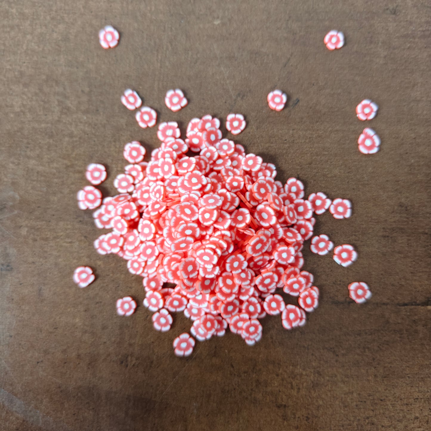 Red Flower Polymer Chips (10gm)