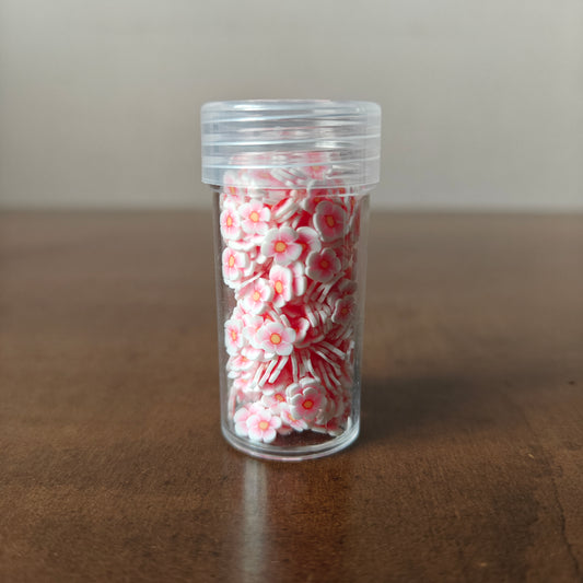 White Flower Polymer Chips (10gm)