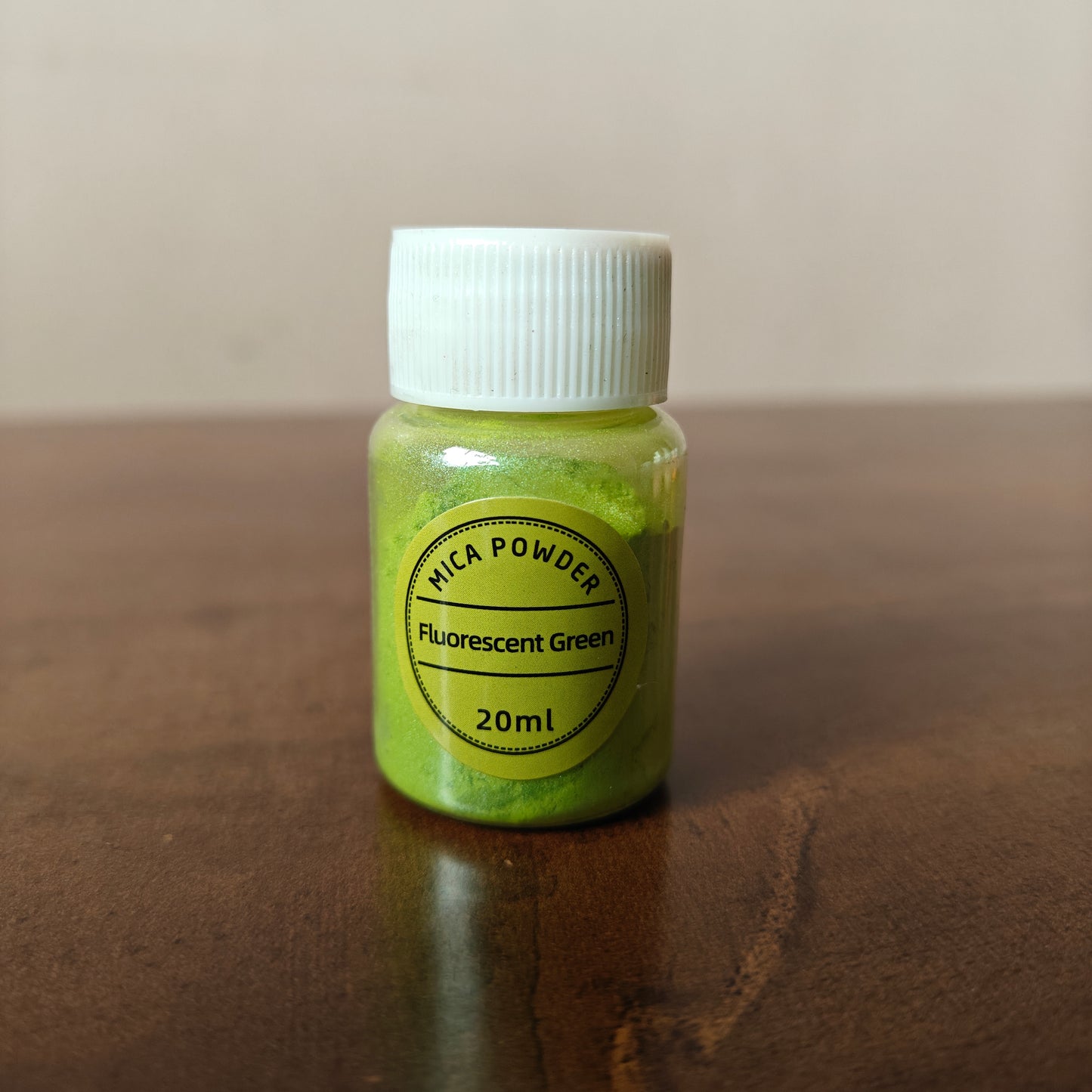 Fluorescent Green Pearl Mica Powder (10gm)