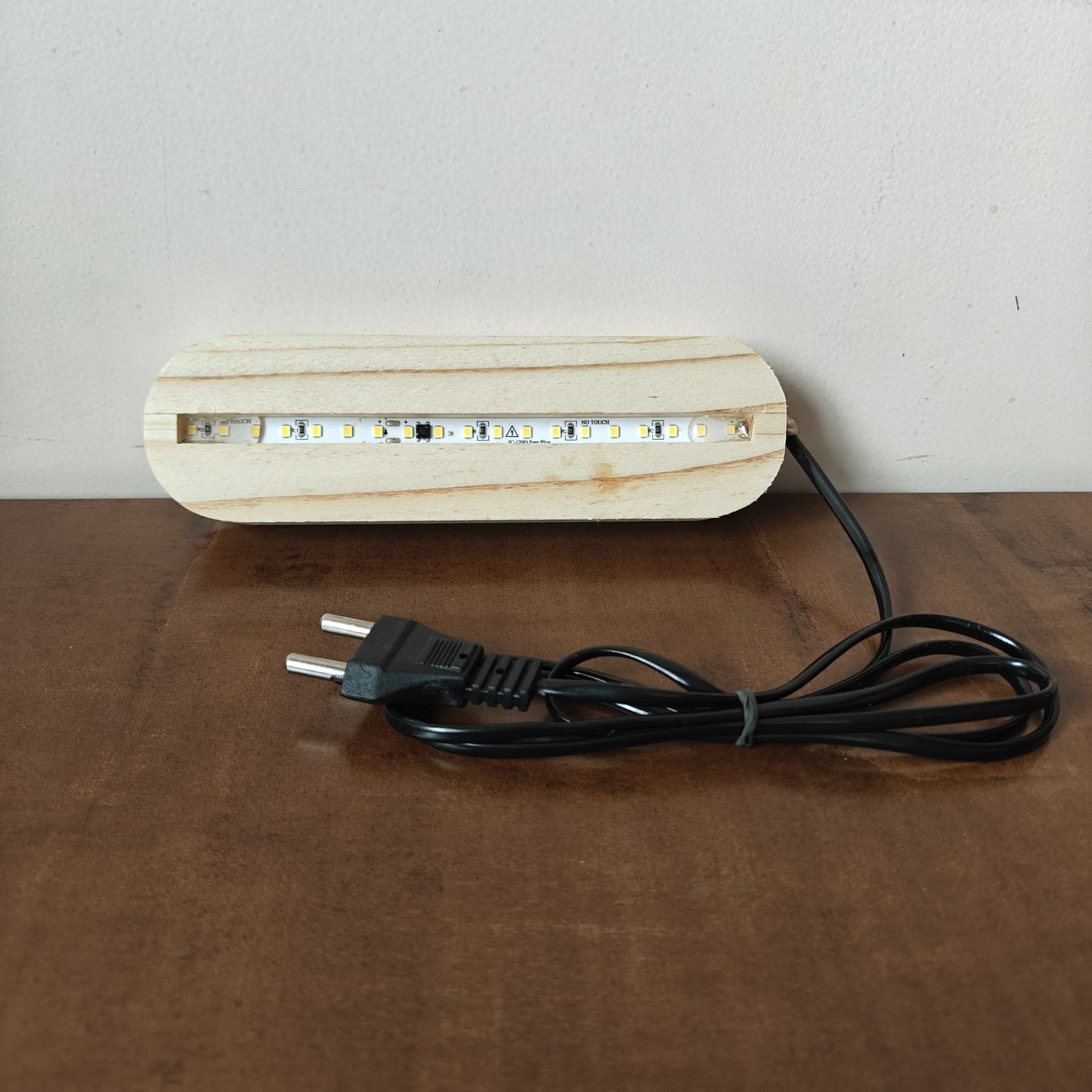 6" LED Light Stand (Wooden)