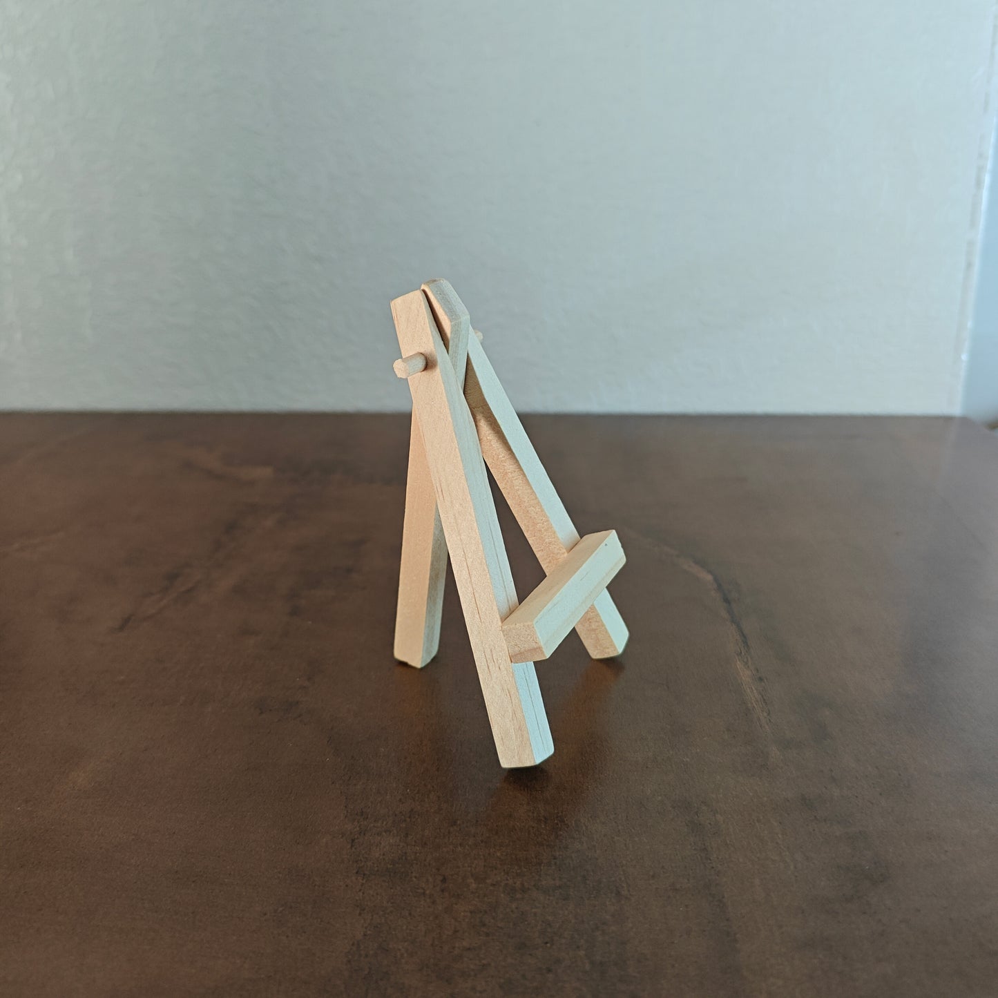 Easel Stand